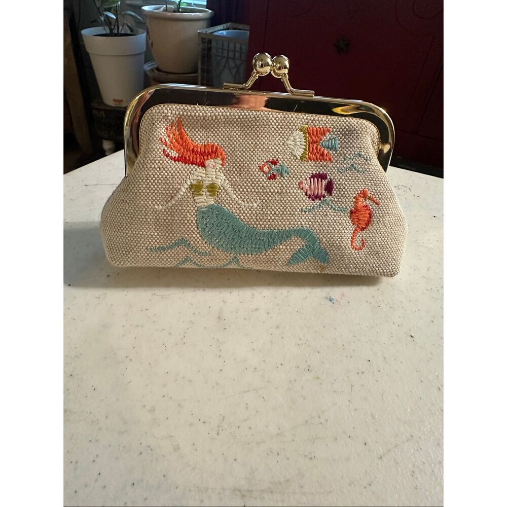 NWOT Spartina 449 Women's Beige Canvas Cordelia Under the Sea Mermaid Coin Purse